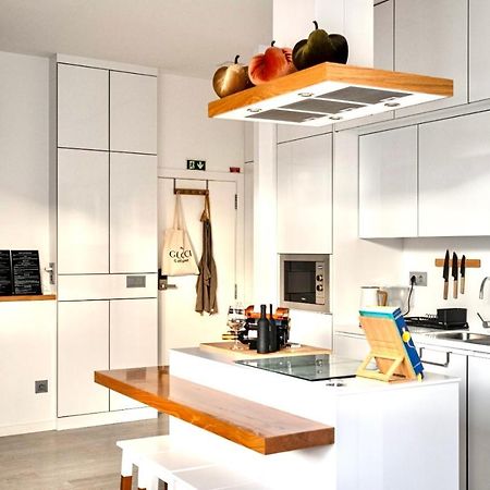 Cristalia,Roof Terrace In City Center, Garage, Netflix 75Inch Tv Funchal  Exterior photo